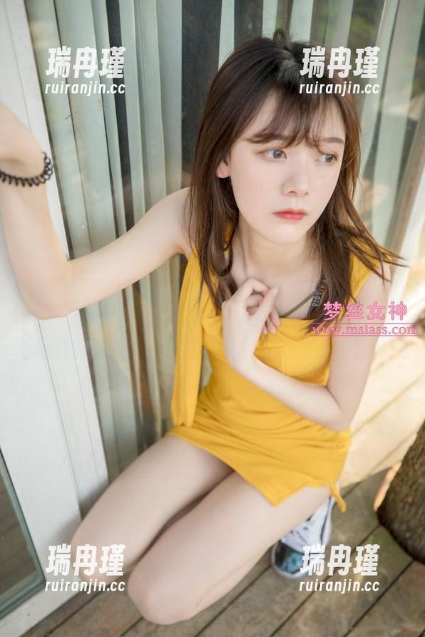 MSLASS梦丝女神 - 魏婷婷的宿楼之旅，丝袜玉足与美图考验眼力