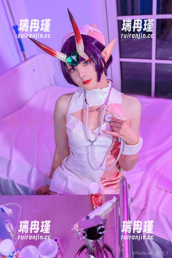 看！Natsuko夏夏子的作品——大尾巴猫，喵到我心里去了！
