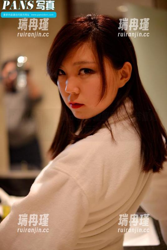 PANS写真 - 兔子的体操服写真，恭喜她成功开启“动物运动员”模式！