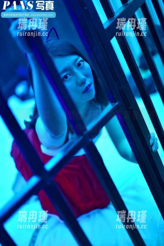 PANS写真 - 晨晨的裸足，没想到有美图跟套图快递！