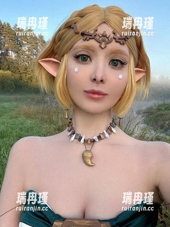 看！Vinnegal的高清图库，我的天，阿佛洛狄忒好像在给我按下pause，真想多停留一会儿。