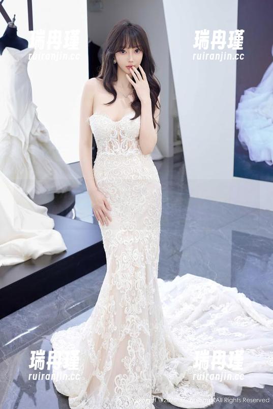 Xiuren秀人网-tina_甜仔 Xiuren秀人网 - 广州旅拍:tina_甜仔的原图呼唤着你的资源灵感!