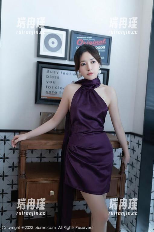 Xiuren秀人网-王馨瑶yanni Xiuren秀人网 - 展示王馨瑶yanni的圣诞氛围,免费图集?请继续保持这种脑洞大开!