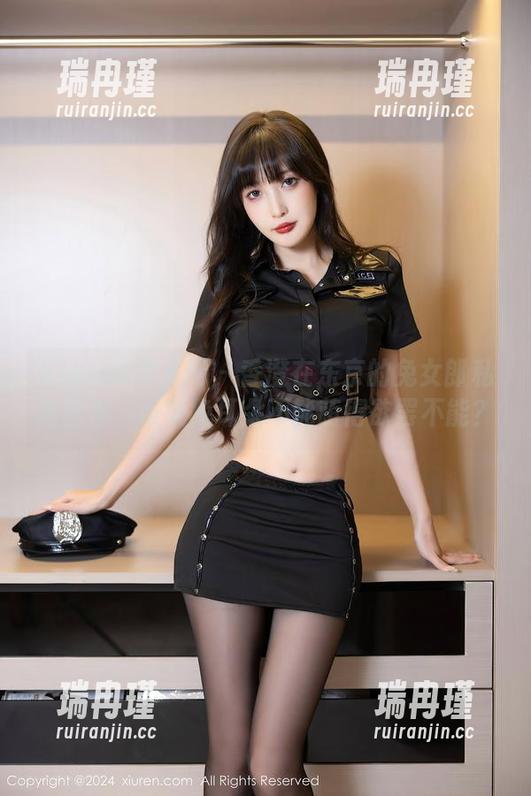 Xiuren秀人网 - 香澄在东京的兔女郎私拍图包，谁说兔耳朵不能萌得欲罢不能？