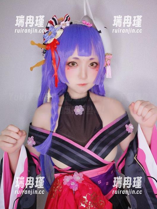 Yuki亭亲手打造的加藤惠套图，下载变身她的忠实粉丝吧！