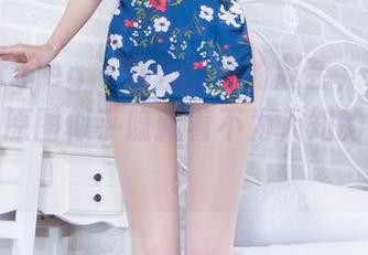 beautyleg - 办公室里的赵芸，偷瞄了一眼，原图似乎隐藏着不为人知的一面呢！