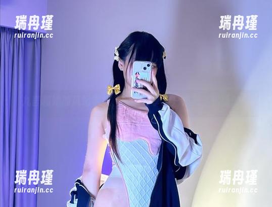 九言和她的风纪学姐，图集分享不只是美，你懂的！