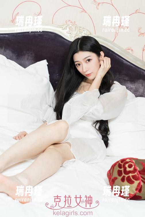 克拉女神-吕佳 克拉女神 - 吕佳水手服原图,完美诠释了“俏皮和优雅”的定义。