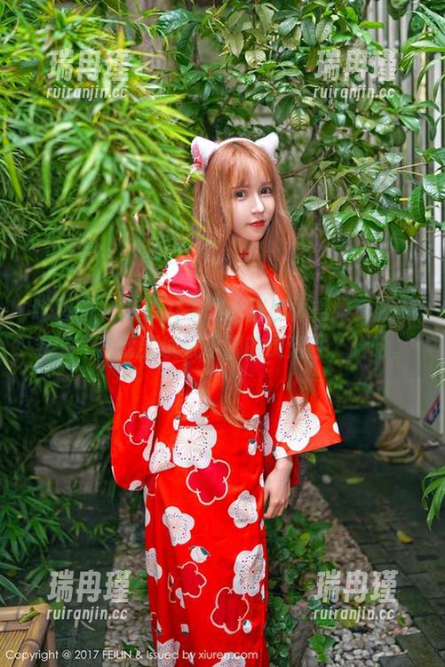 嗲囡囡 - SiByl李思宁那身体操服资源，看完不禁想要试试手脚的灵活性，哈哈。