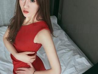 头条女神 - 看这腿！娜依灵儿最新照片，满满的腿控福利。