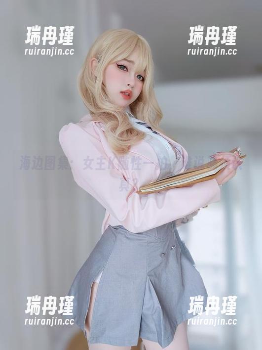 海边图集：女主K随性一拍，谁说必须认真？