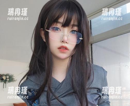 女主K的吉他妹妹，高清套图复杂的让人欲罢不能