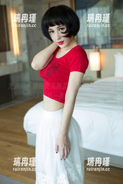 尤果网-娜依灵儿 尤果网 - 娜依灵儿裸足美图,又是一组让人眼前一亮的更新。