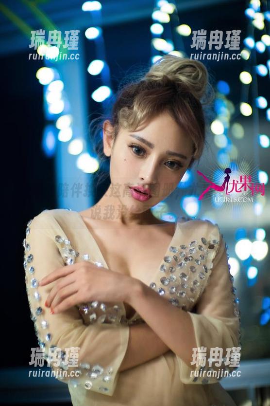 四年的陪伴换来这高清图册，尤果网，别说我没给面子。