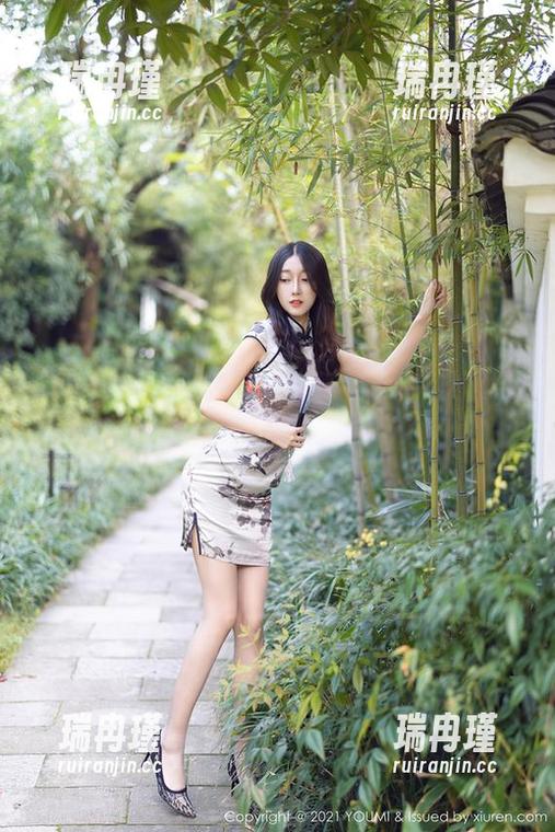 尤蜜荟-是小逗逗 尤蜜荟 - 妹妹乱入,是小逗逗无奈合集:图集里的搞怪日常