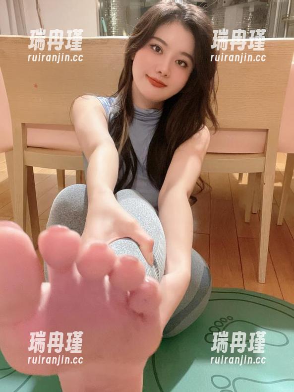 就是阿朱啊 微密圈 - 只需一秒钟,就是阿朱啊的原图掀起后台圈友优先模式!
