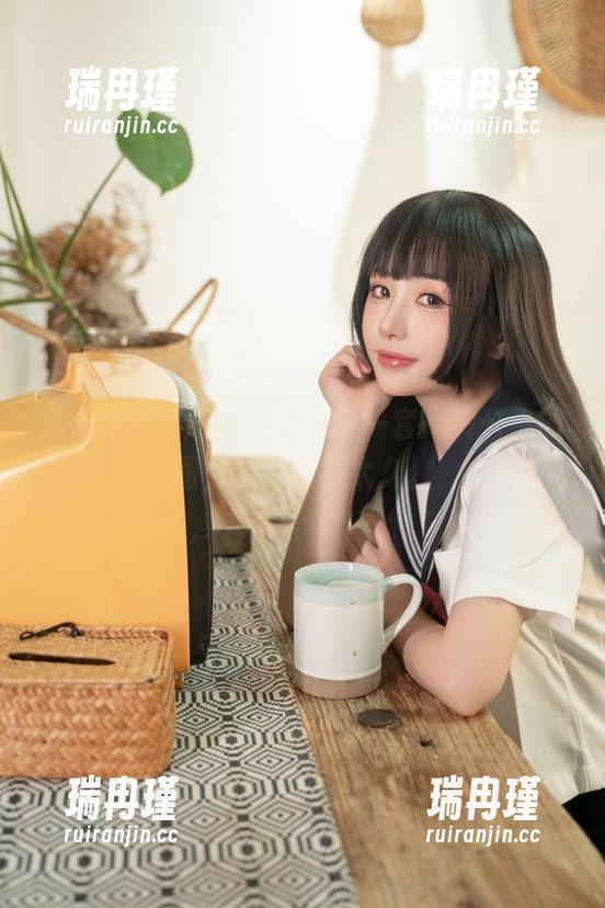 爆机少女喵小吉，给我来一套风玲公主的图，别让我等太久。