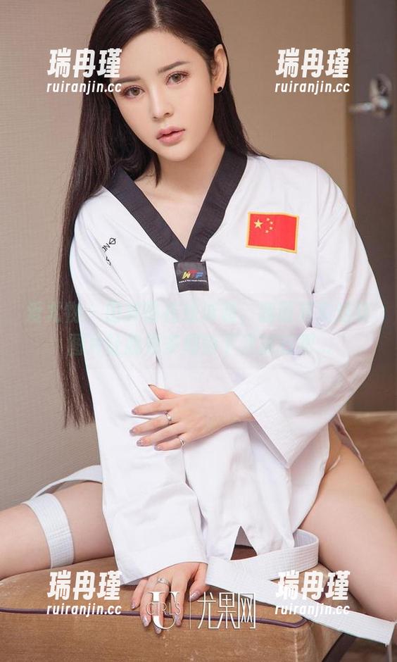 爱尤物 - 田梓茵在线泳装，我说其实这些图片让我更多期待下次旅行吧...