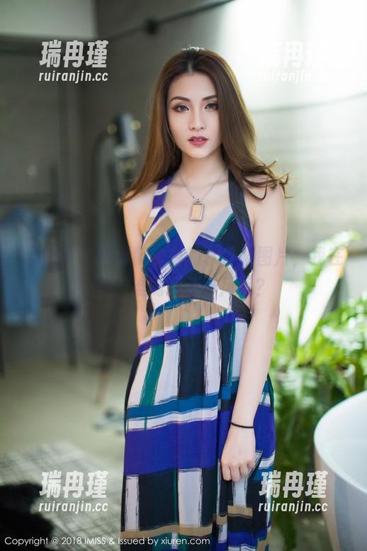 爱蜜社 - 翻阅酥小白的水手服图片，我在想，谁需要海洋风呢？