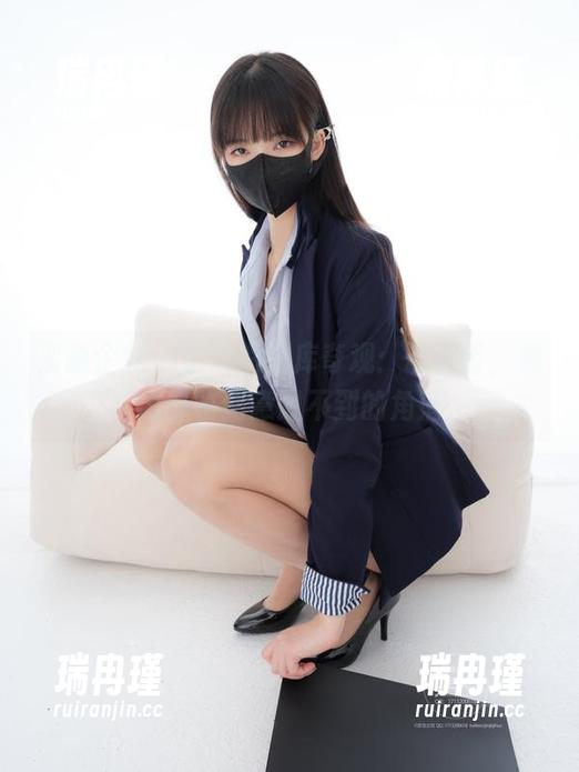 紧急企划 - 小恩的图库奇观：明日香，魅力降临到意想不到的角落