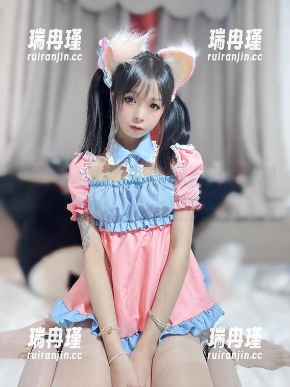 聂傲娇 微密圈 - 在线!聂傲娇的豹纹萌妹,摆出来的姿态好让人想捧回家~