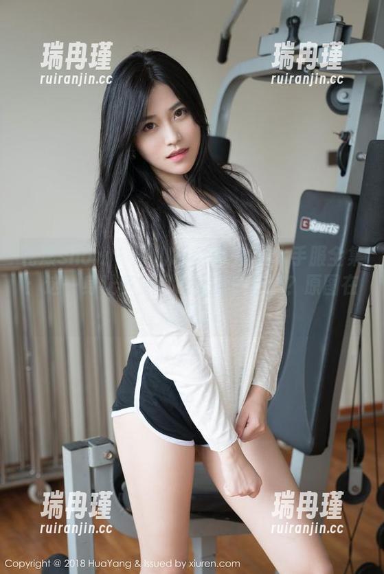 花漾show - 果儿Victoria的水手服全集：这一身让多少小心脏怦怦直跳？原图在这里！