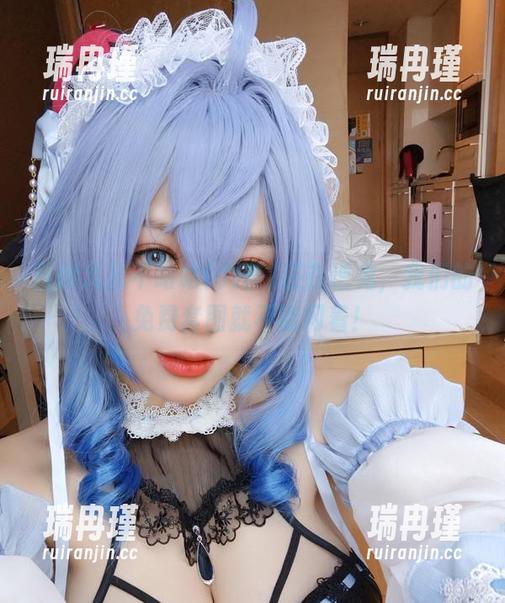 当阿九从不咕咕(九言)还在逆兔，我们的免费套图就不能闲着！