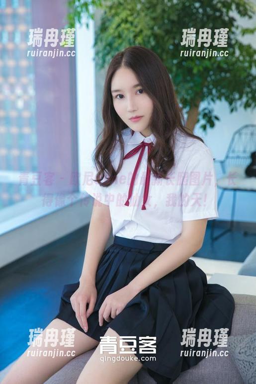 青豆客-欧尼anne 青豆客 - 欧尼anne的最新长腿图片,长得像个传说中的仙女,我的天!