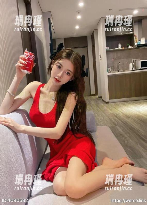 微密圈 - 你相信吗？黎允熙baby的个人写真竟然让绿色与白色如此和谐。